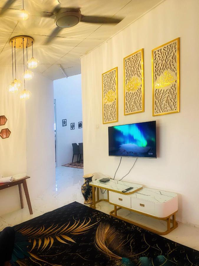 Lh Homestay Bandar Utama גואה מואסנג מראה חיצוני תמונה