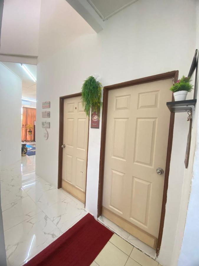 Lh Homestay Bandar Utama גואה מואסנג מראה חיצוני תמונה