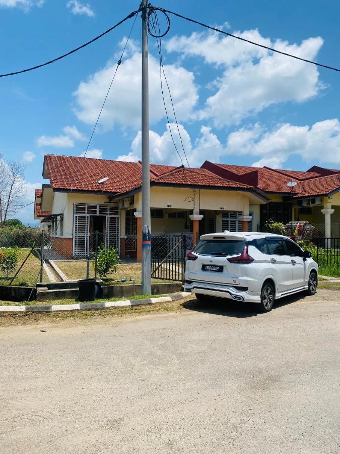 Lh Homestay Bandar Utama גואה מואסנג מראה חיצוני תמונה